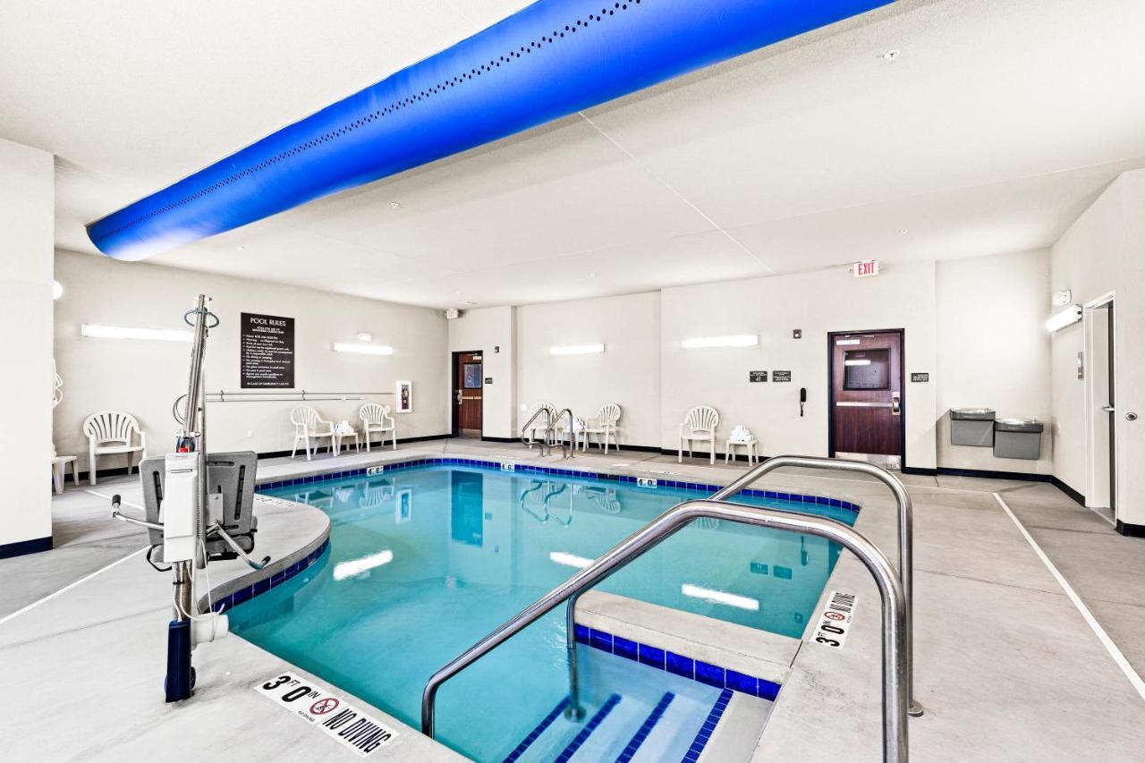 Hotel Cobblestone & -