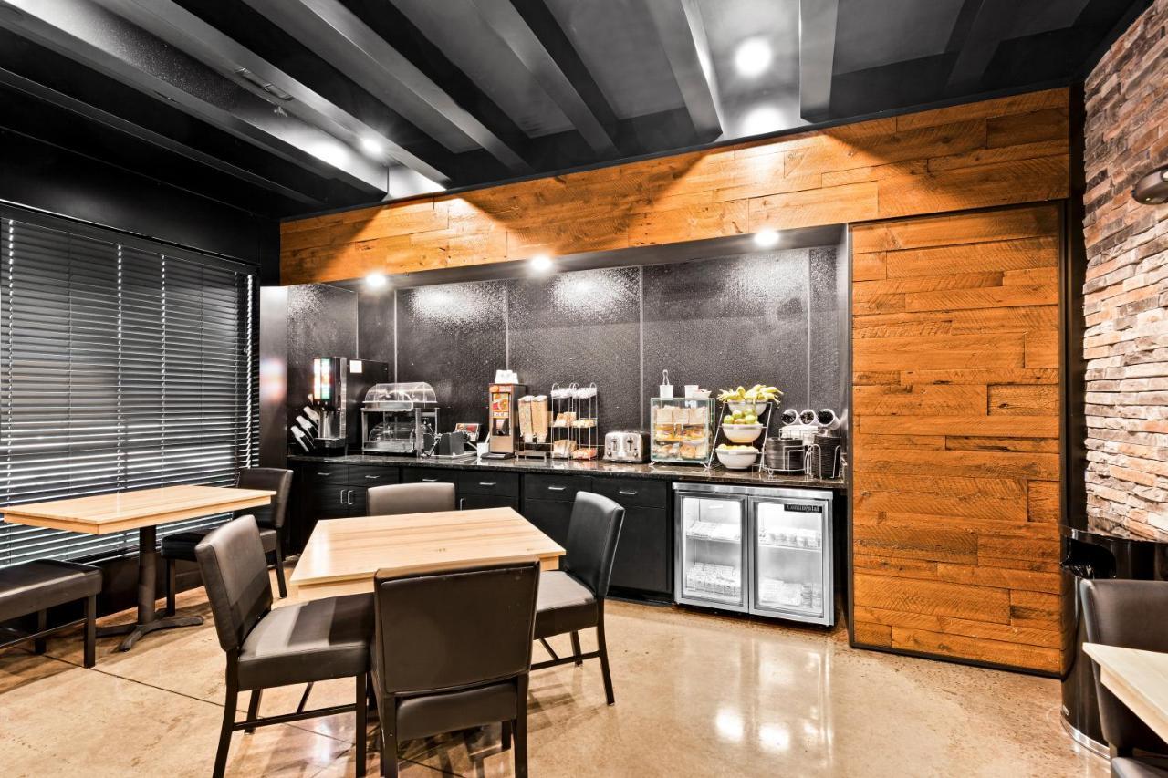 Cobblestone & - Hotel Ottumwa